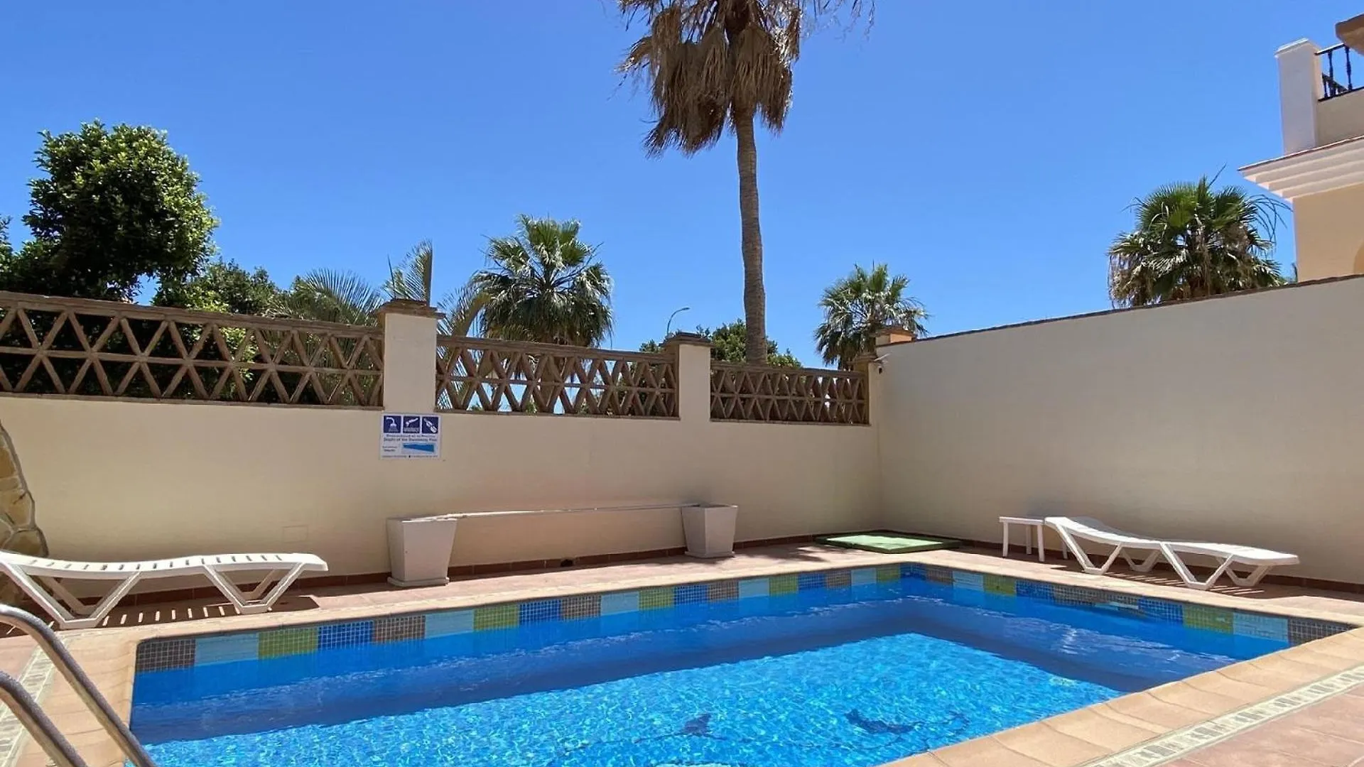 Ferienhaus Mit Privatpool Fuer 6 Personen Ca 250 Qm In Nerja, Andalusien Costa Del Sol Holiday home