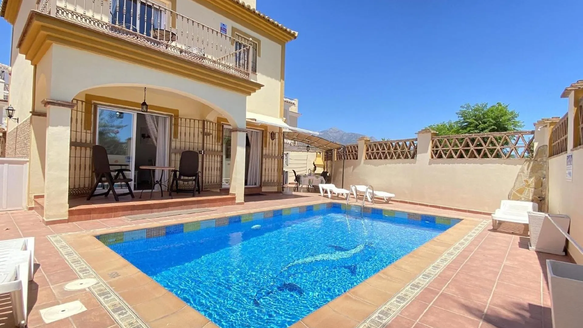 Ferienhaus Mit Privatpool Fuer 6 Personen Ca 250 Qm In Nerja, Andalusien Costa Del Sol